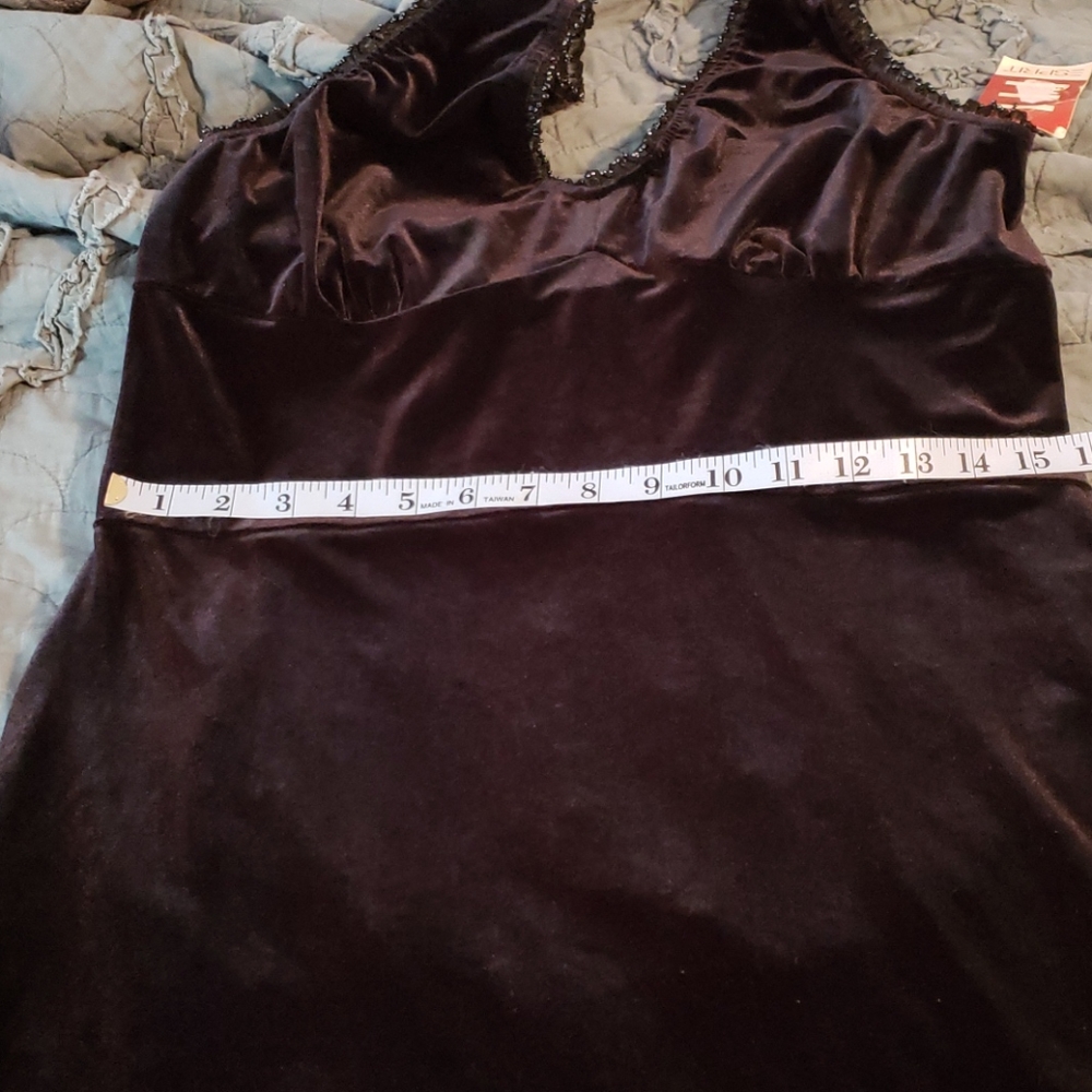 Dress - Picture 2 of 10